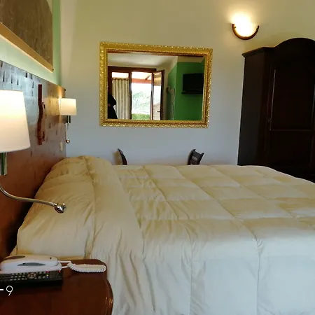 Отель Mossa Dei Barbari 3*