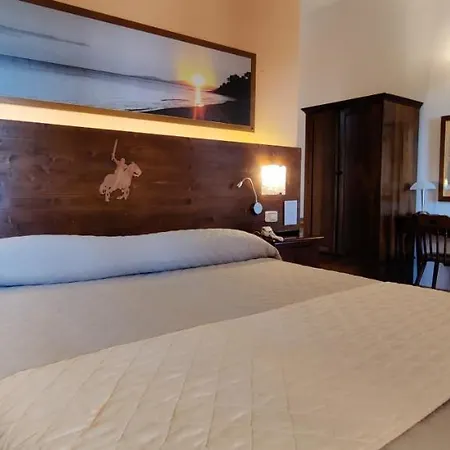 Hotel Mossa Dei Barbari